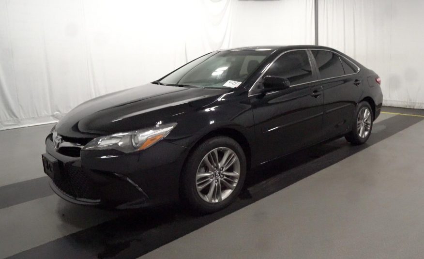 2017 Toyota CAMRY 4C SE