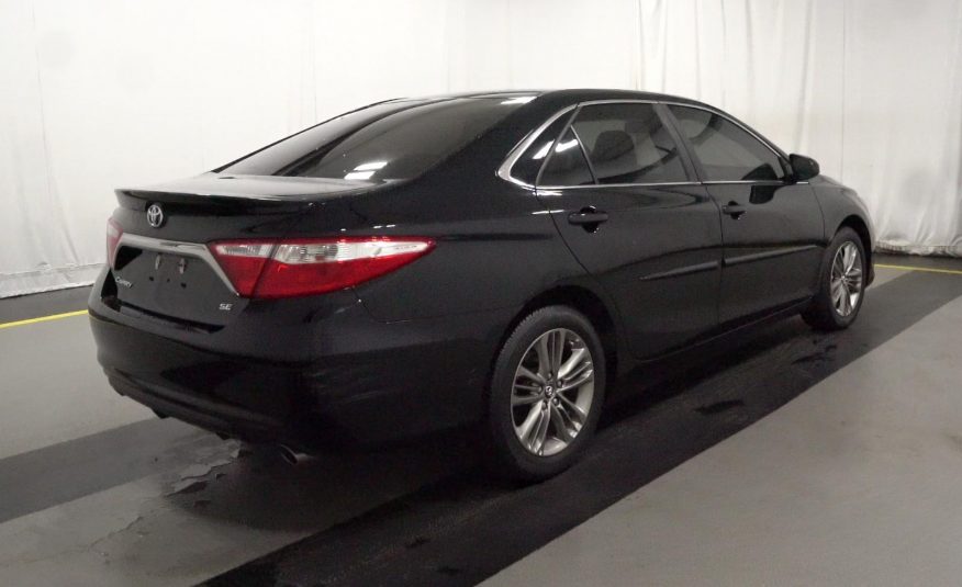 2017 Toyota CAMRY 4C SE