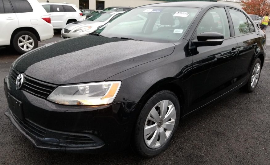 2014 Volkswagen JETTA 4C SE