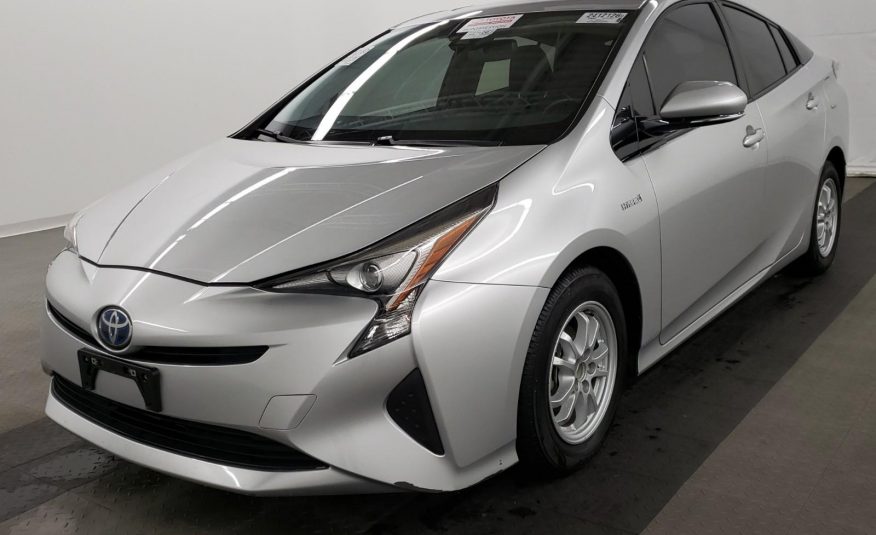 2017 Toyota PRIUS FOUR