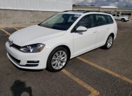 2017 Volkswagen GOLF FWD SE