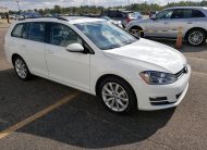 2017 Volkswagen GOLF FWD SE