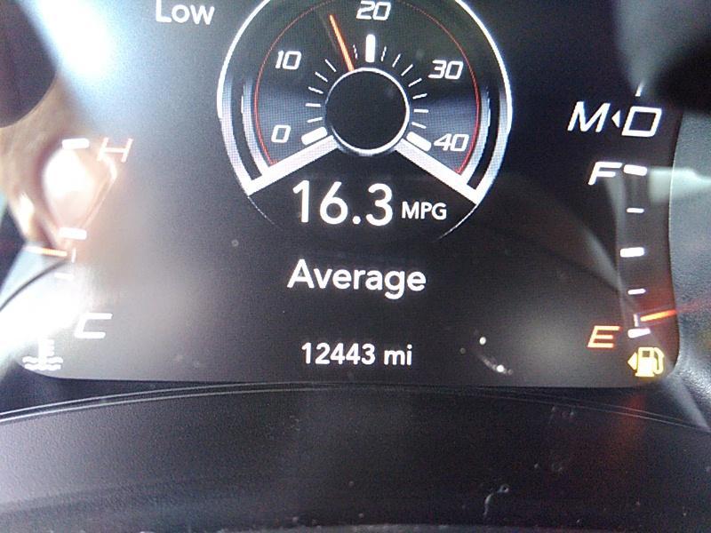 2017 Dodge CHARGER 4X2 V6 SXT