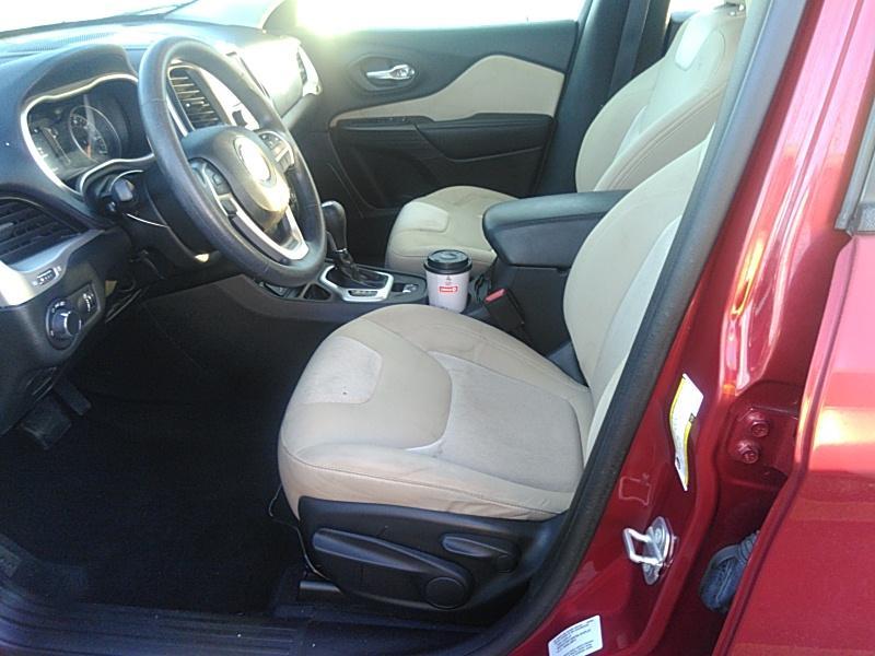 2015 Jeep CHEROKEE FWD 4C SPORT