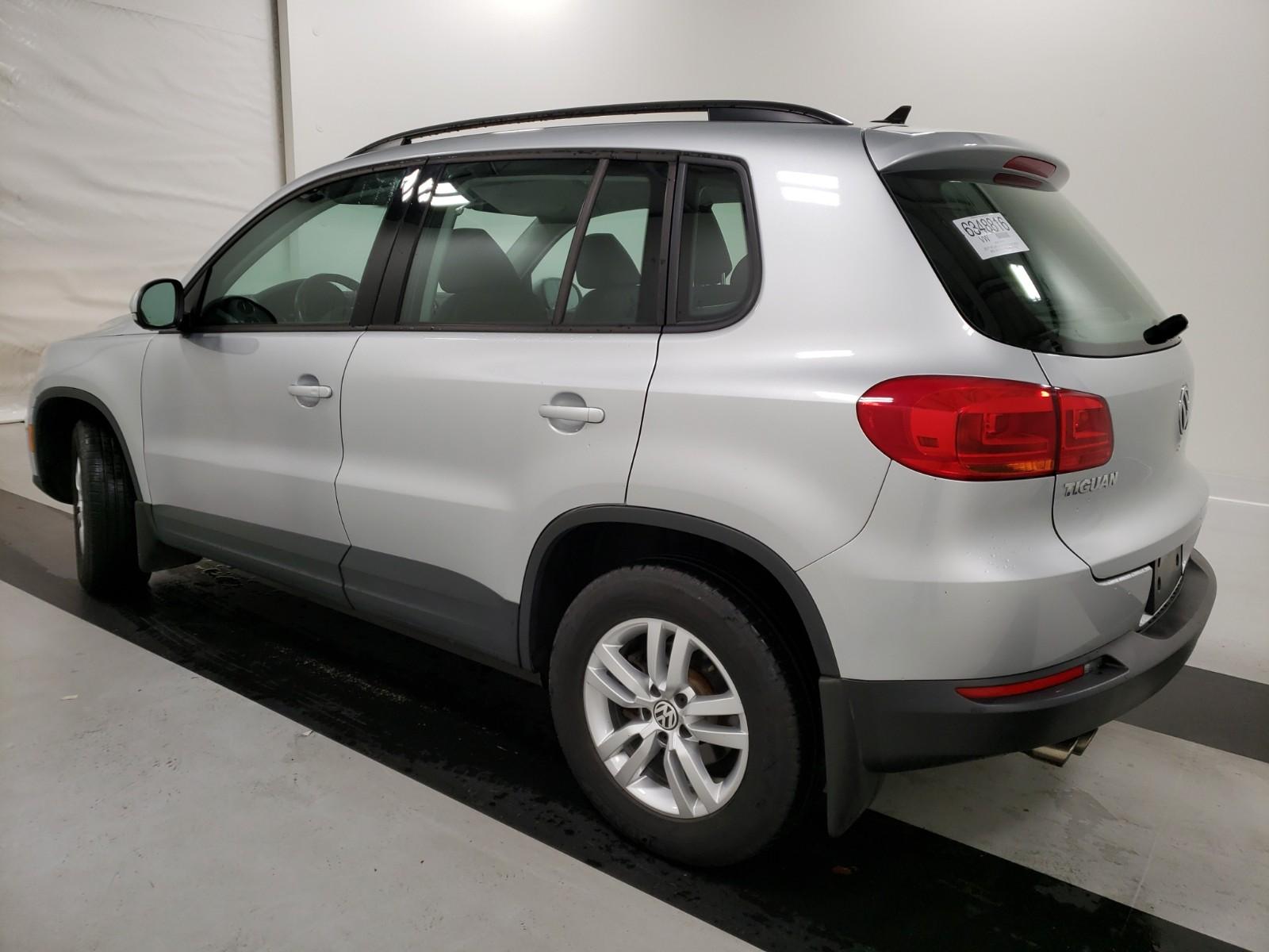 2017 Volkswagen TIGUAN AWD S